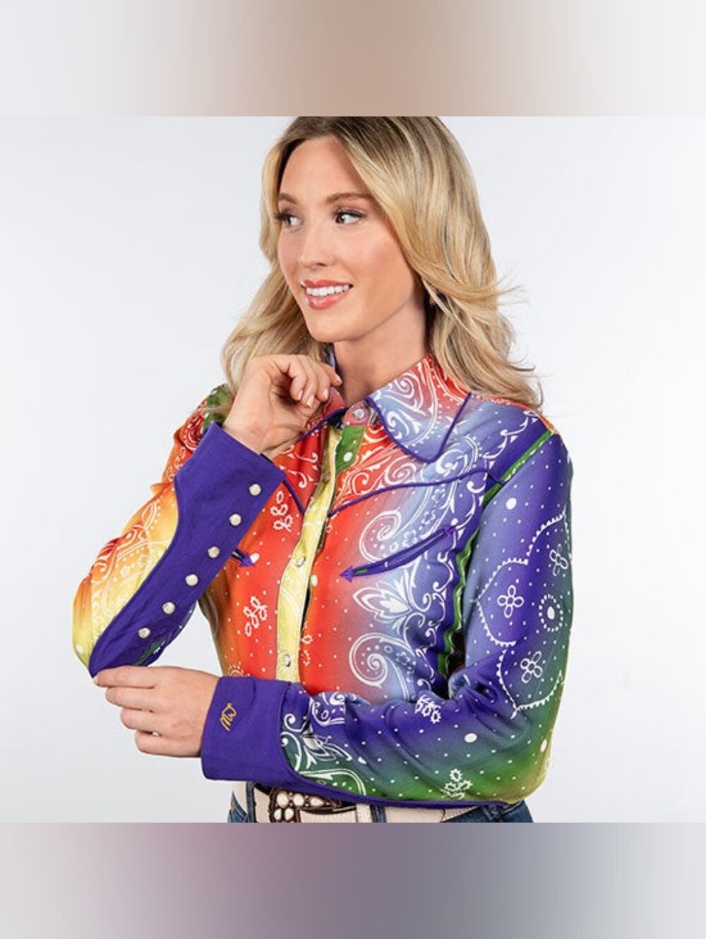 🌈 Wrangler x Lainey Wilson Rainbow Bandana Snap Shirt — Size XL - Picture 4 of 10